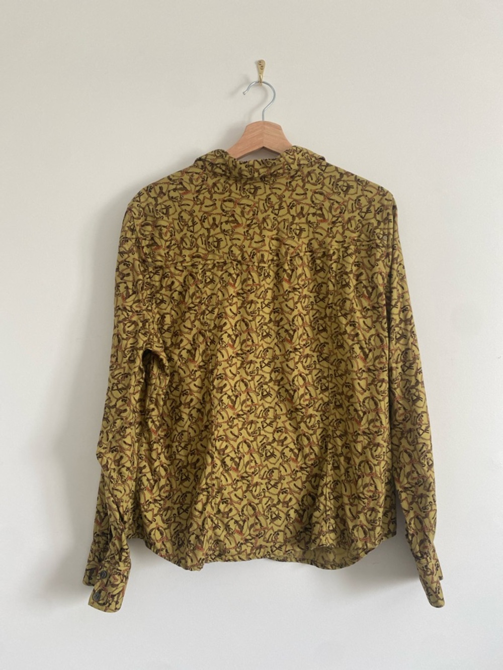 Liz Claiborne | Equestrian Print Cotton Twill Shirt | Heritage Olive | XL - Picture 7 of 7